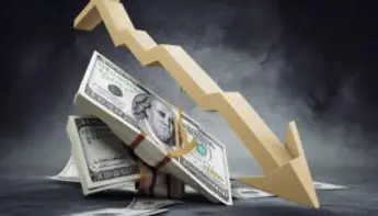 انخفاض الدولار الأمريكي: كيف يمكن للاعب الكازينو أون لاين العربي الاستفادة بذكاء؟